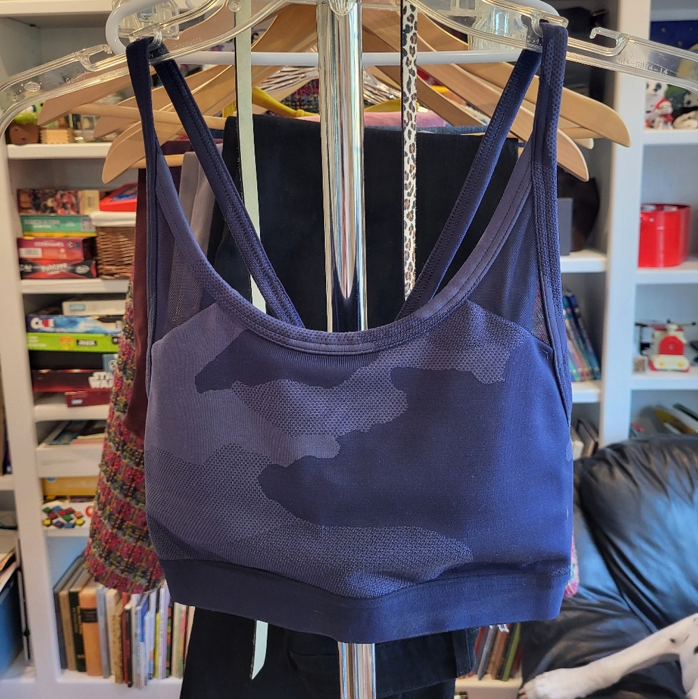 Aerie pre-loved sports bra